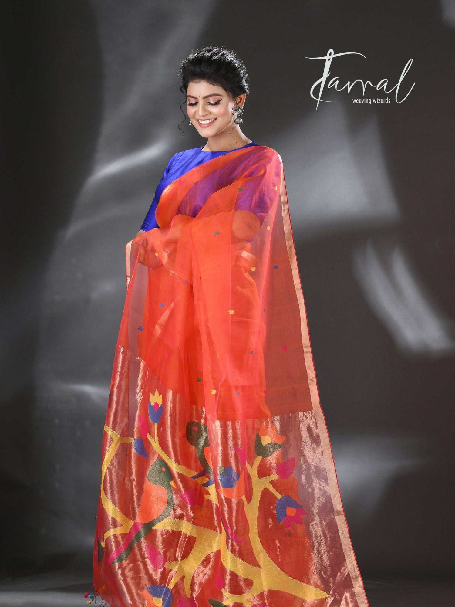 Orange organza silk Paithani Handwoven Jamdani saree full4