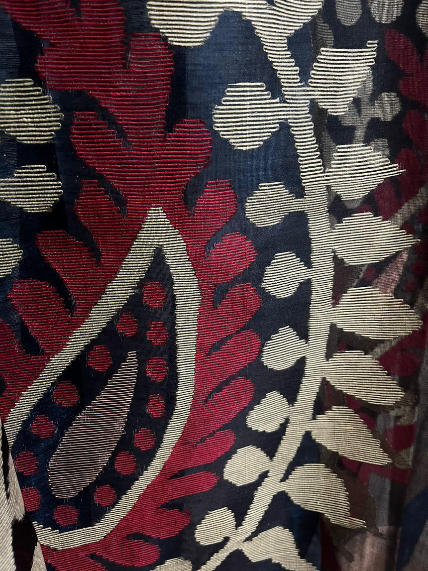 Peacock Blue with red & beige colour kalka motifs matka silk handwoven jamdani saree - Tamal Boutique