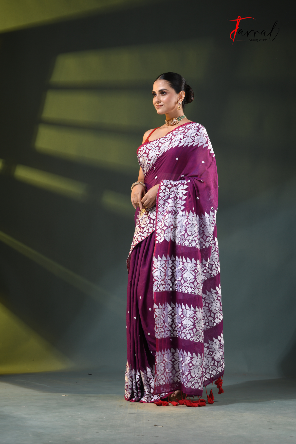 Purple Mulmul Cotton Saree with White Kathiyawadi Embroidery | Cross-Regional Craft | Tamal Boutique