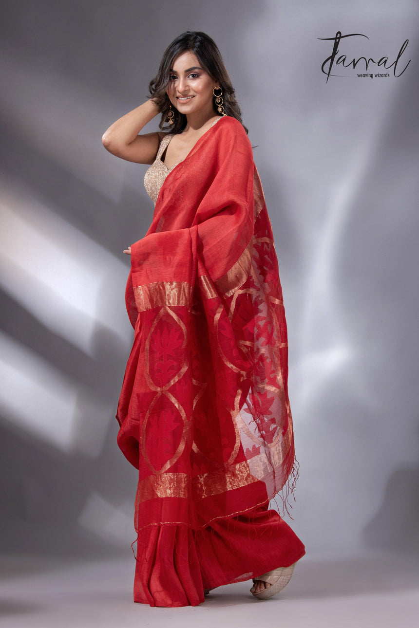 Red Lotus Elegance pallu silk linen handwoven jamdani saree4