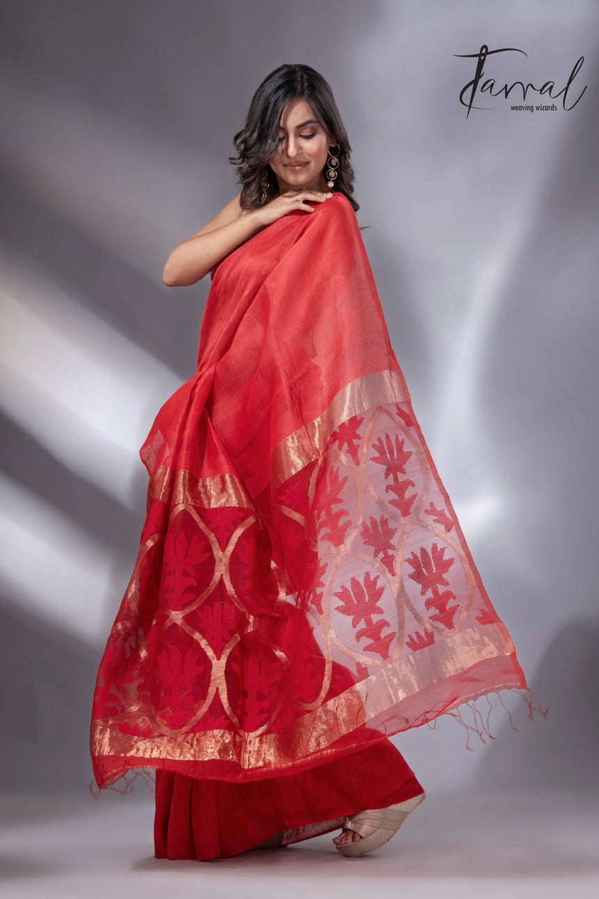 Red Lotus Elegance pallu silk linen handwoven jamdani saree5