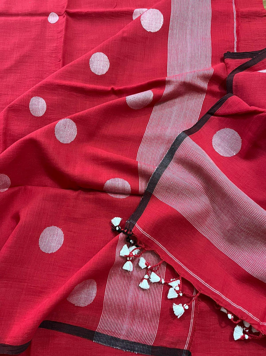 Red with white colour palka dot cotton handwoven jamadani kurti & dupatta set - Tamal Boutique