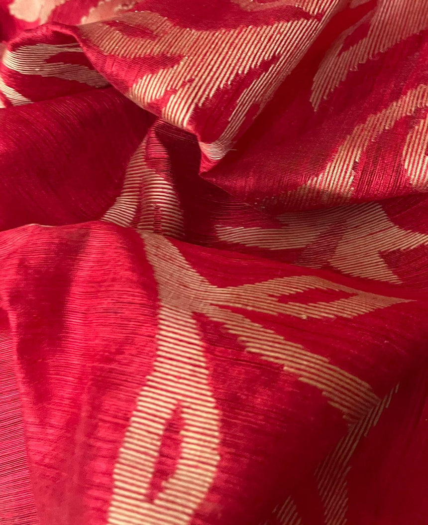 Red hot with golden zari border matka silk handwoven jamdani saree - Tamal Boutique