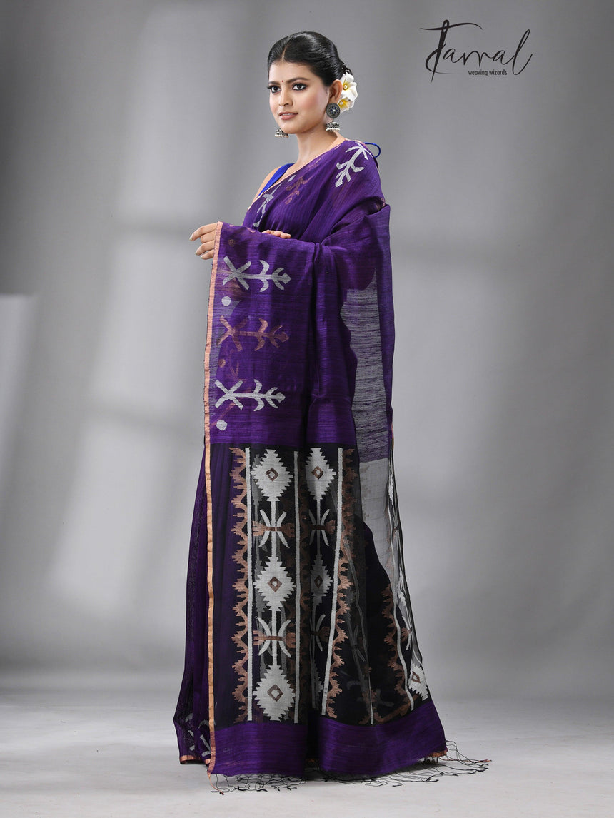 Purple colour traditional handwoven matka silk handwoven jamdani saree - Tamal Boutique
