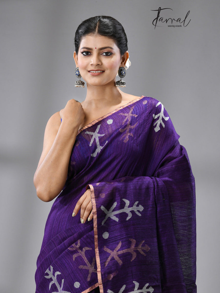Purple colour traditional handwoven matka silk handwoven jamdani saree - Tamal Boutique