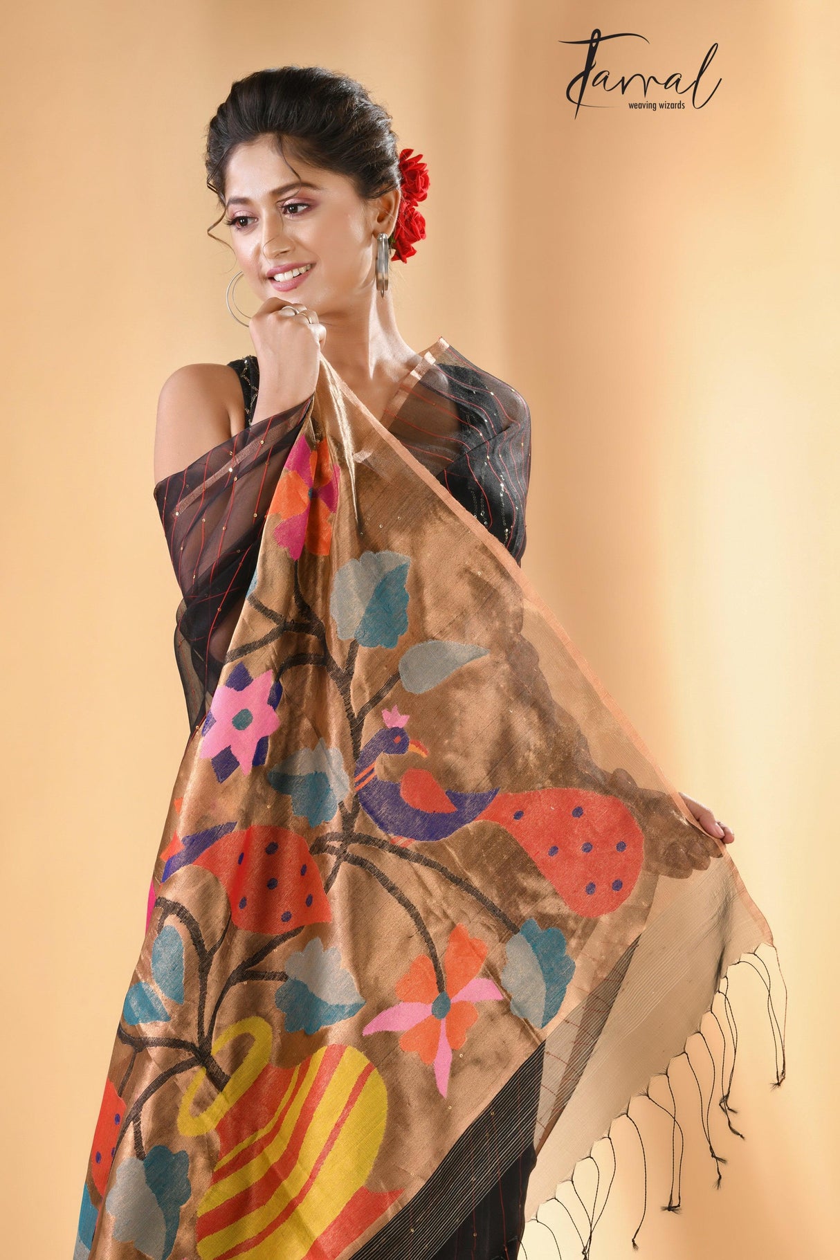 Black with zari border sequins paithani pallu handwoven jamdani saree - Tamal Boutique