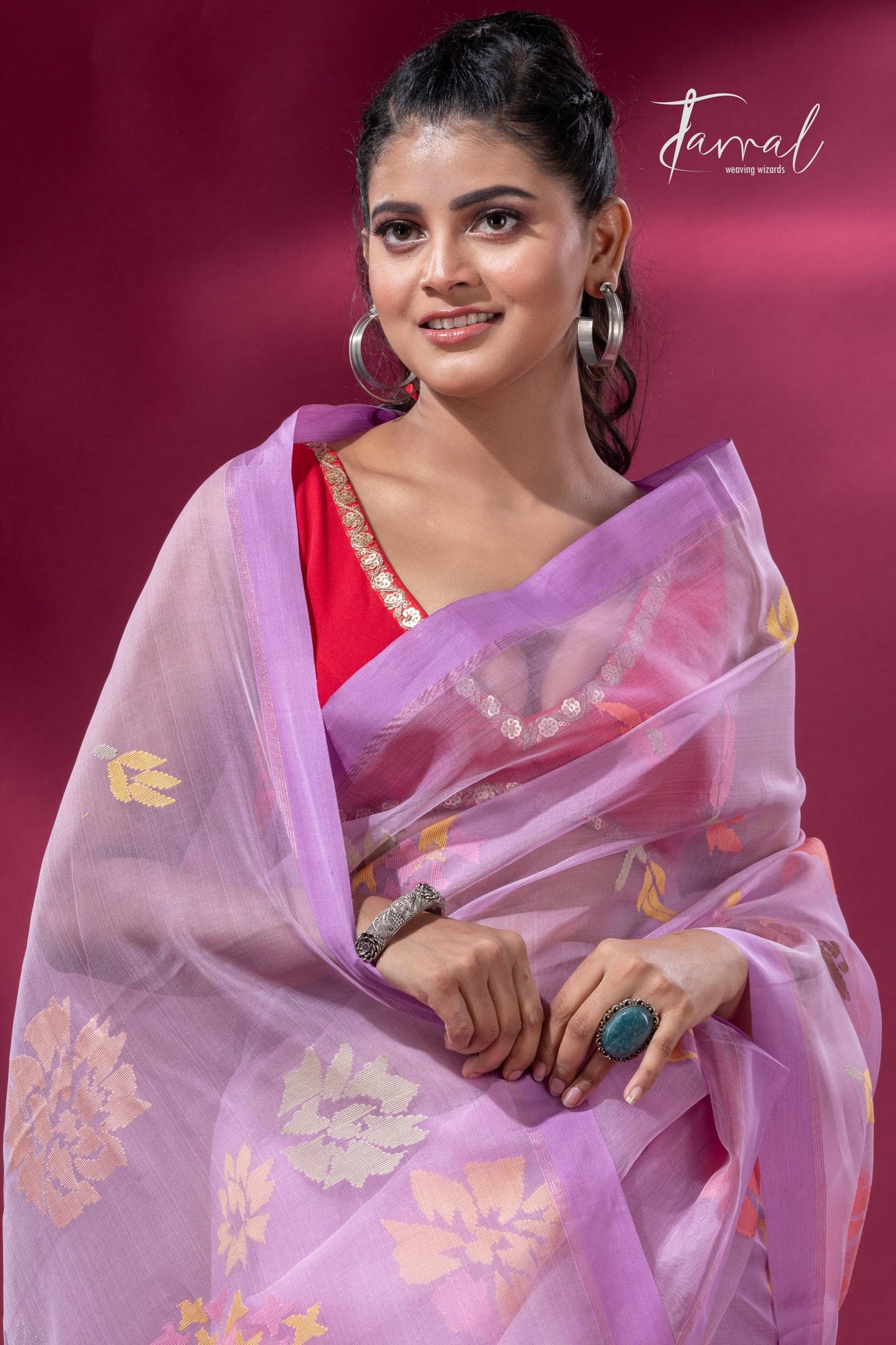 Lavender with purple border allover floral motifs handwoven jamdani saree - Tamal Boutique