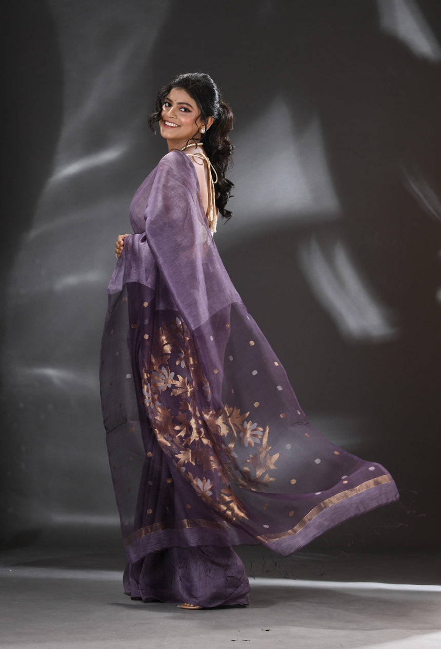 Deep magenta linen thoka floral pallu handwoven jamdani saree - Tamal Boutique