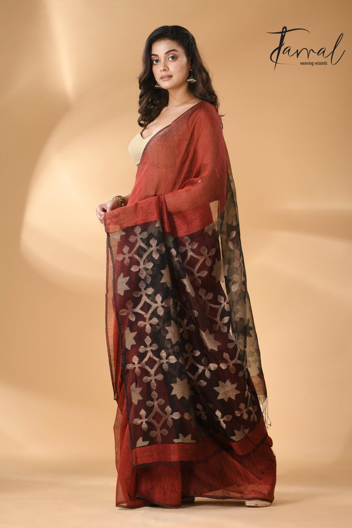 Maroon with black star pallu silk linen handwoven jamdani saree - Tamal Boutique