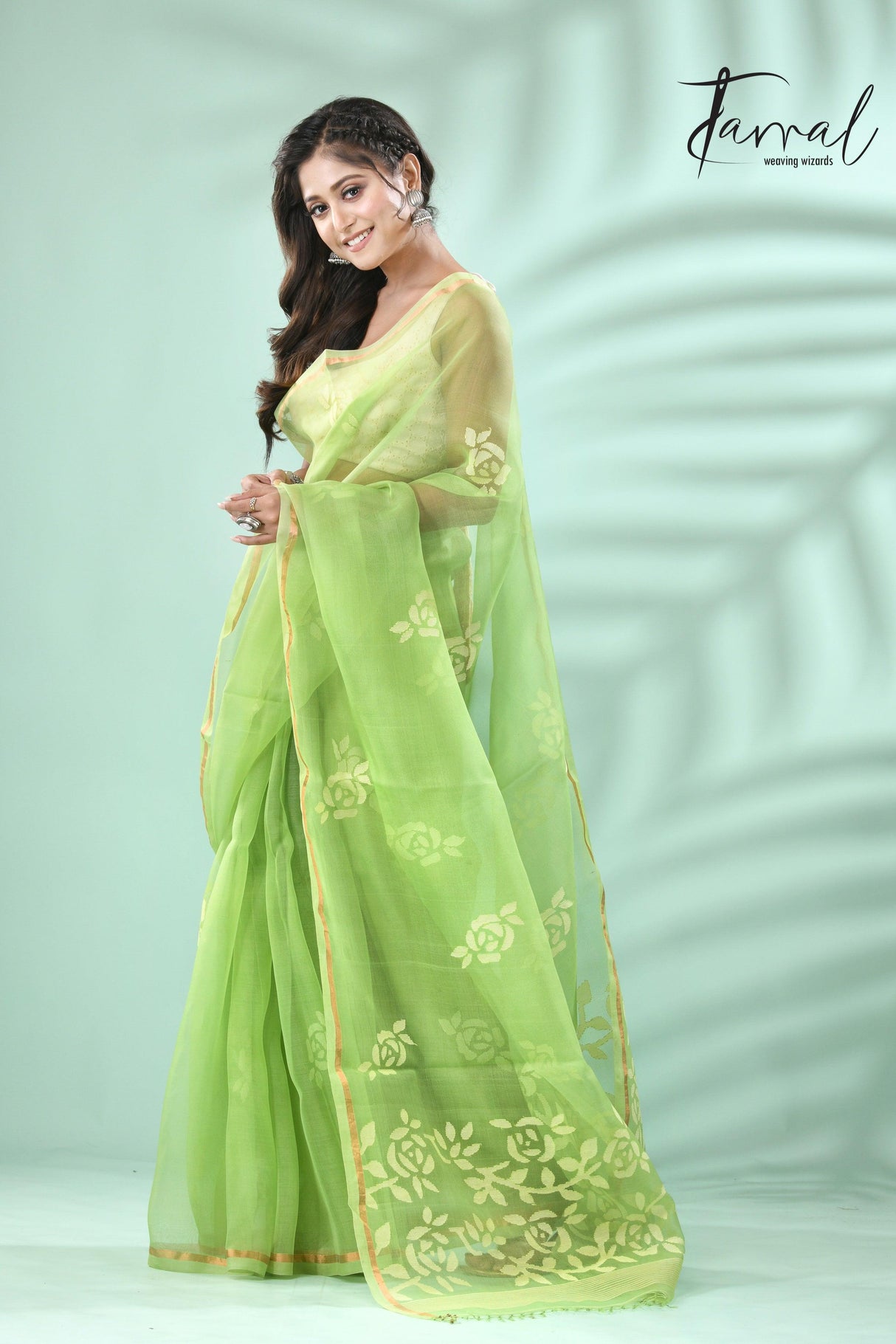 Parrot Green rose motifs muslin silk handwoven jamdani saree - Tamal Boutique