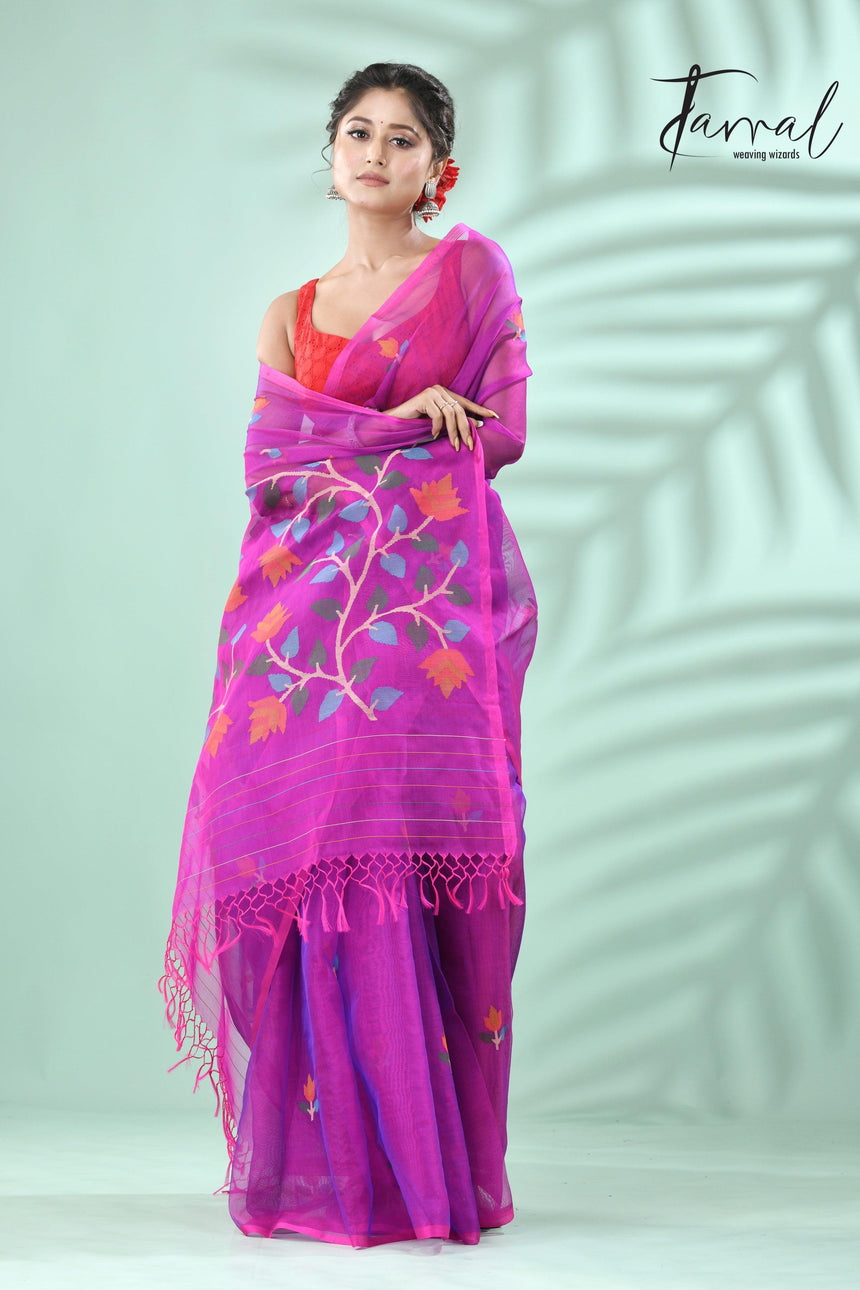 Magenta floral handwoven muslin silk jamdani saree - Tamal Boutique