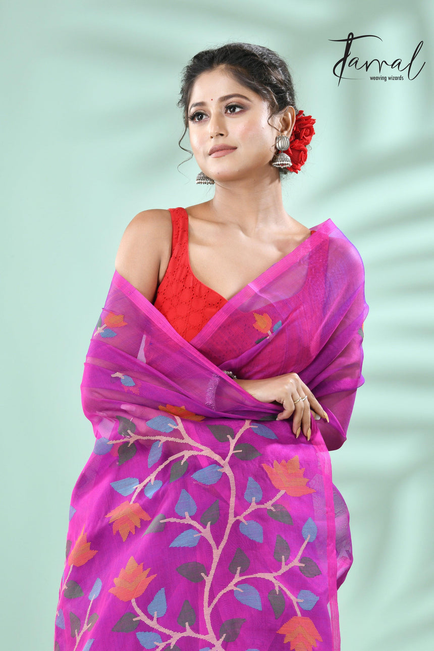 Magenta floral handwoven muslin silk jamdani saree - Tamal Boutique