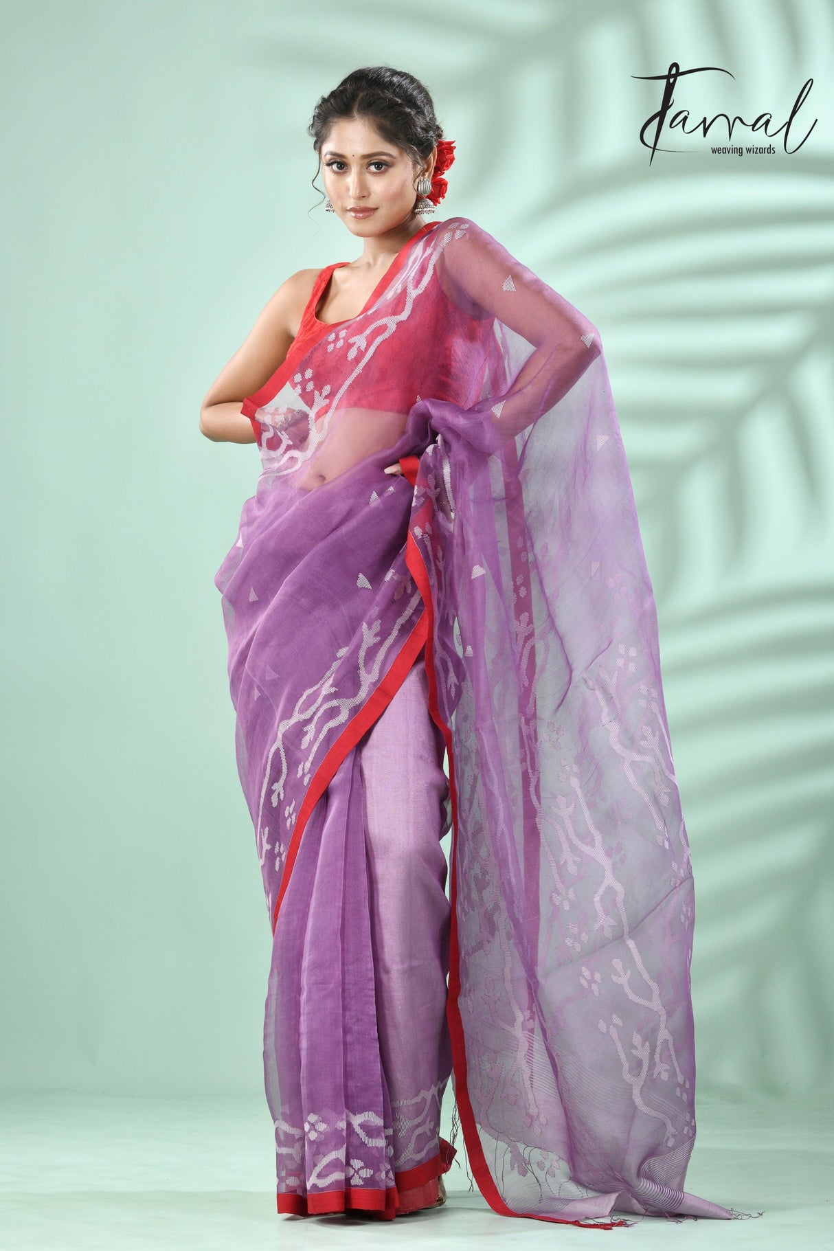 Lavender with red border traditional design muslin silk handwoven jamdani saree - Tamal Boutique