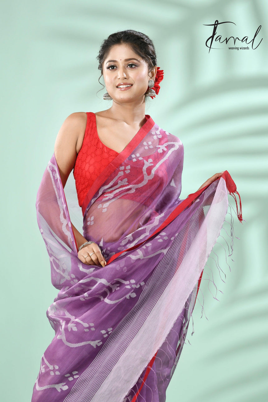 Lavender with red border traditional design muslin silk handwoven jamdani saree - Tamal Boutique