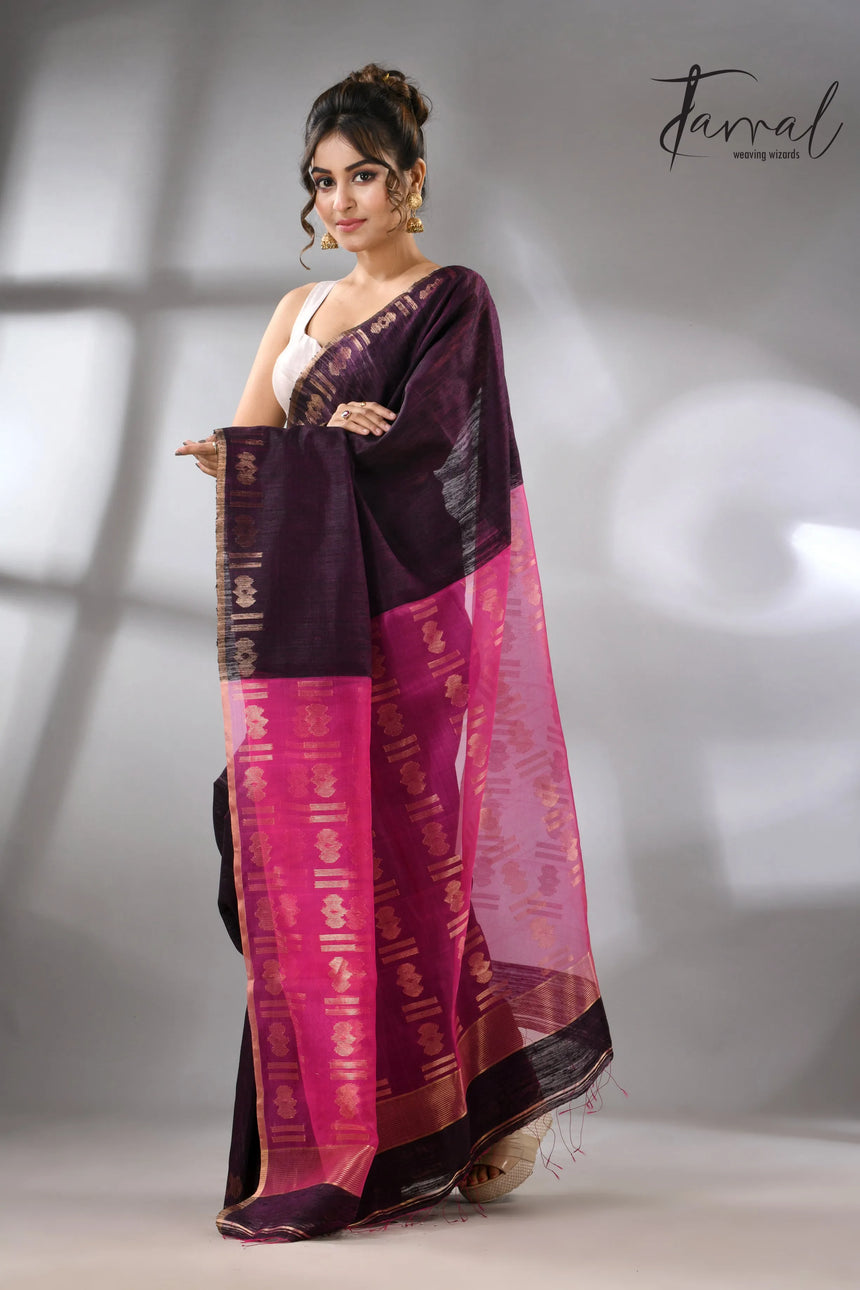 Dualtone black with hot pink pallu Matka silk handwoven jamdani saree - Tamal Boutique