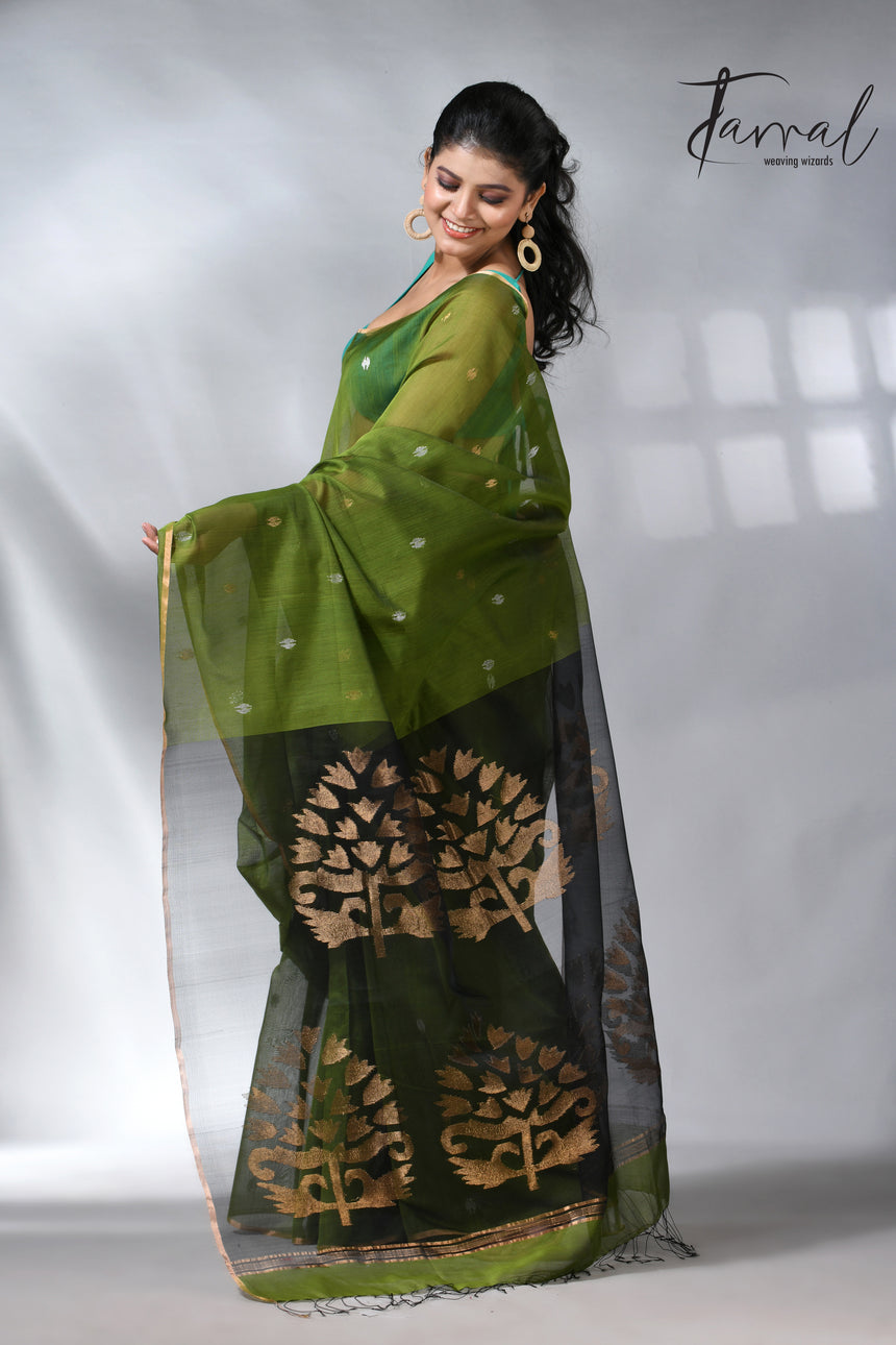 The Green silk cotton in Handwoven jamdani saree collection