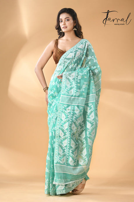 jamdani saree, jamdani, handloom, handwoven, saree, silk, dhakai, weaving, kolkatasaree, tamalboutique