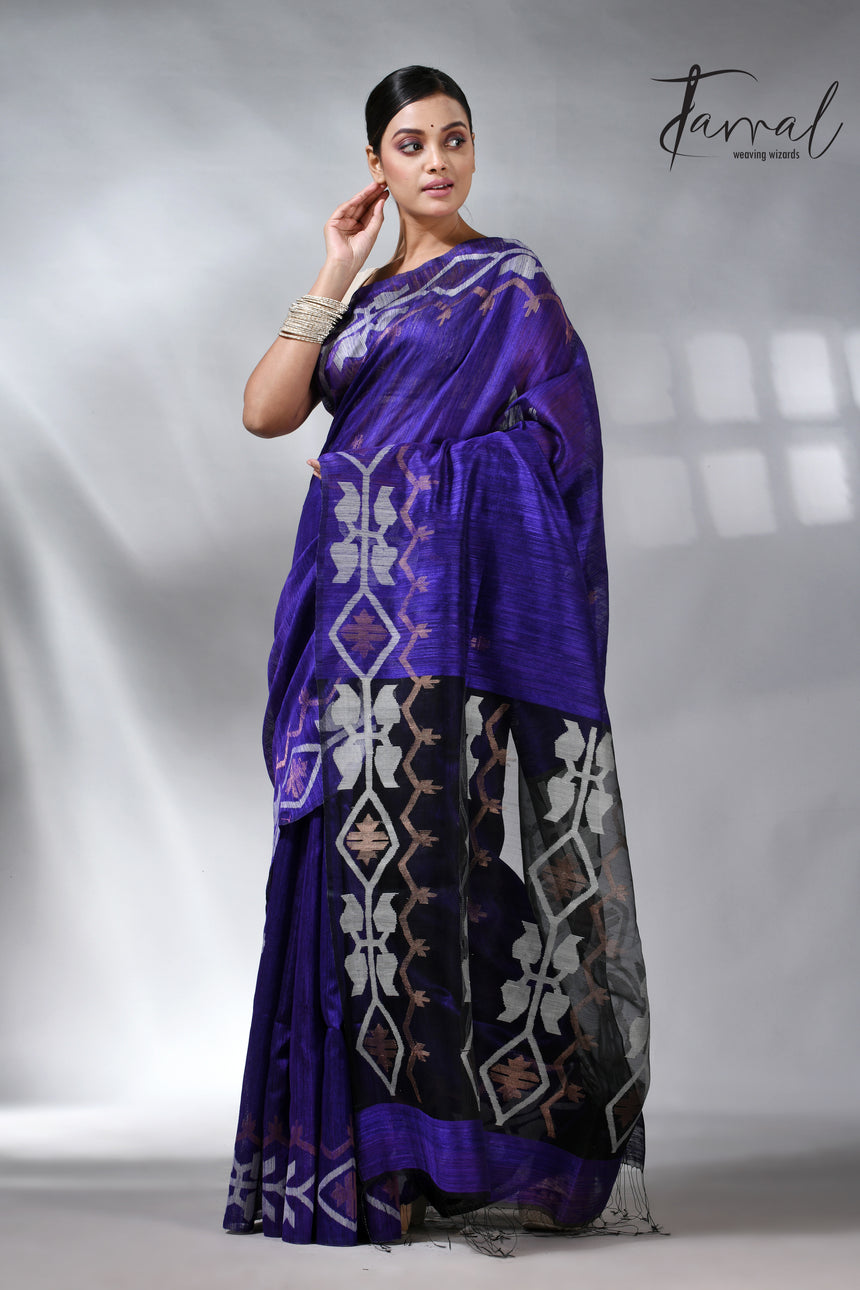 Violet colour matka silk traditional handwoven jamdani saree