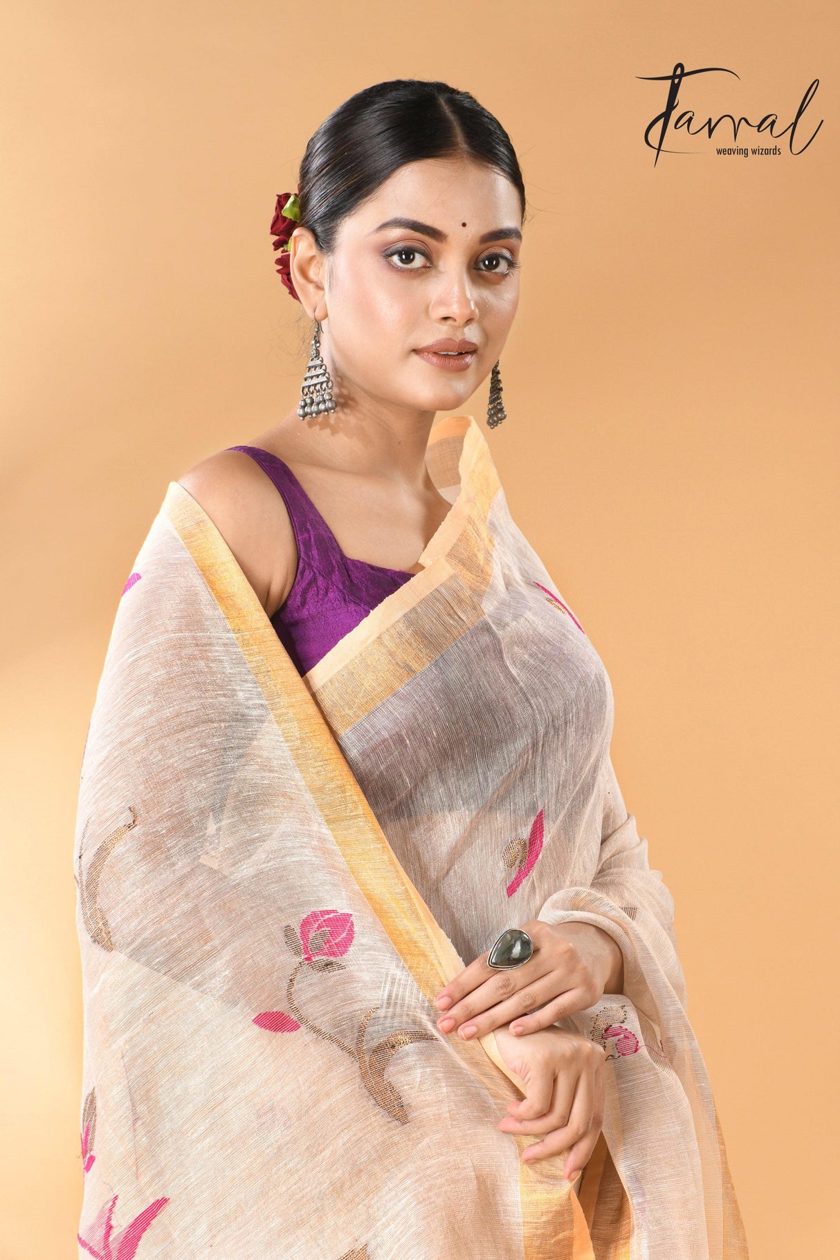 jamdani saree, jamdani, handloom, handwoven, saree, silk, dhakai, weaving, kolkatasaree, tamalboutique
