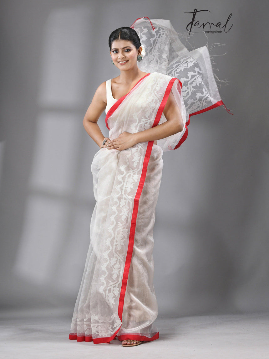 White With Red Border Handwoven Dhakai Jamdani In Muslin Silk