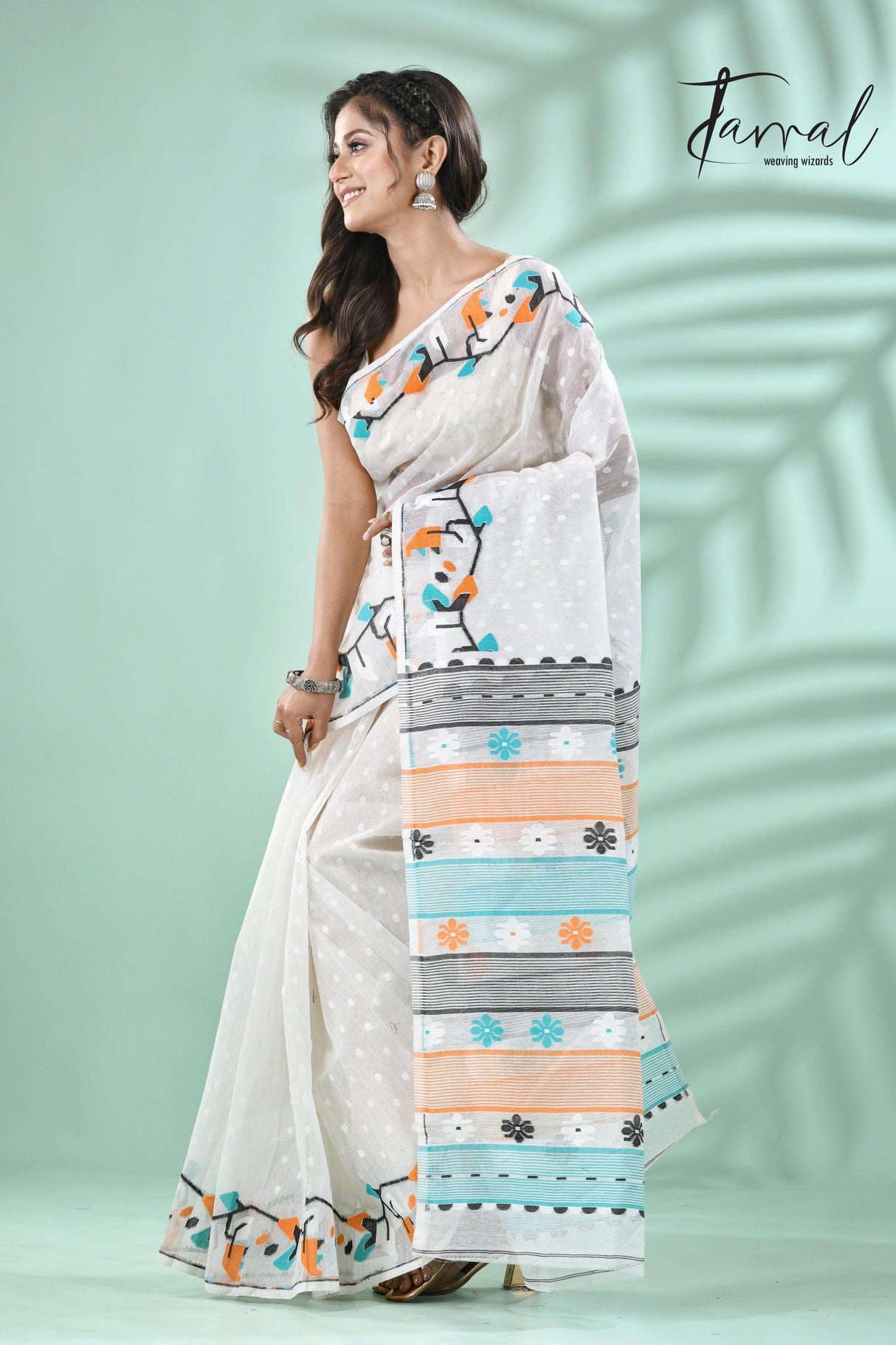 jamdani saree, jamdani, handloom, handwoven, saree, silk, dhakai, weaving, kolkatasaree, tamalboutique