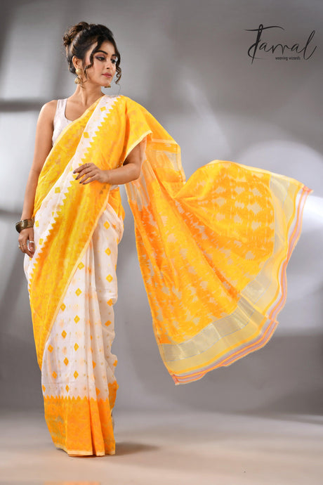 White & yellow soft handloom dhakai jamdani daree