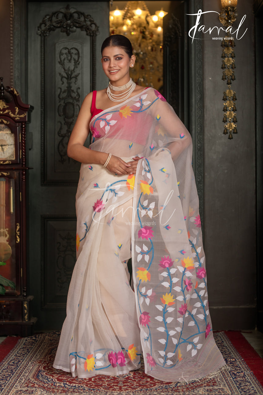 Offwhite With Floral Border Muslin Silk Handwoven Jamdani Saree