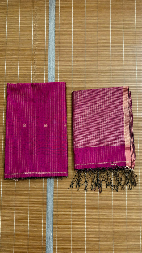 Why‍‌‍‍‌ Handwoven Kurtis Are Becoming a Wardrobe Essential
