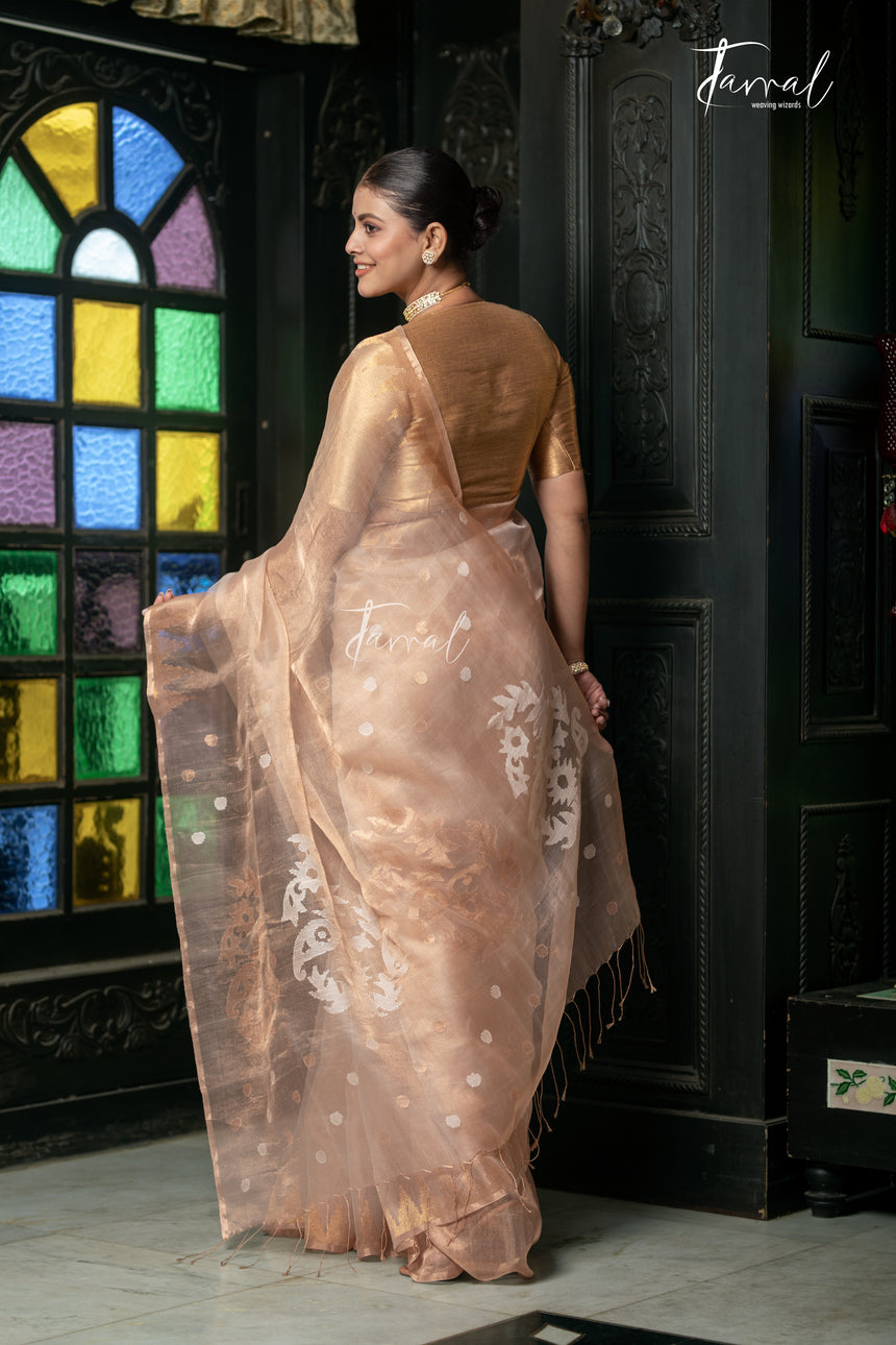 Golden Ivory White Pure Tissue Muslin Handwoven Jamdani Saree