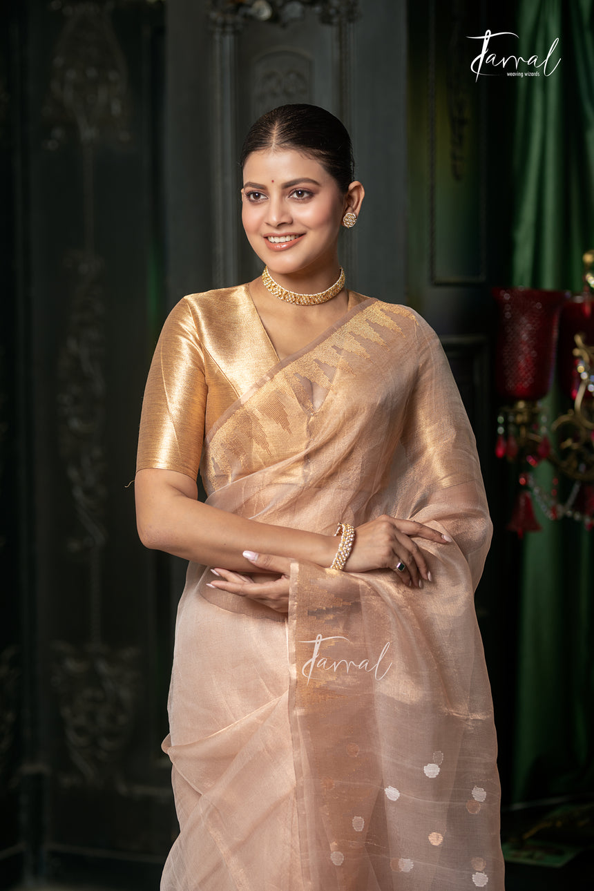 Golden Ivory White Pure Tissue Muslin Handwoven Jamdani Saree