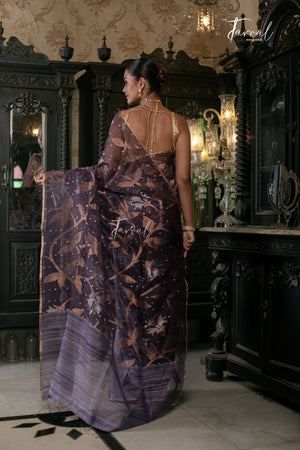 Chocolaty Lavender Half & Half Matka Muslin Silk Handwoven Jamdani Saree