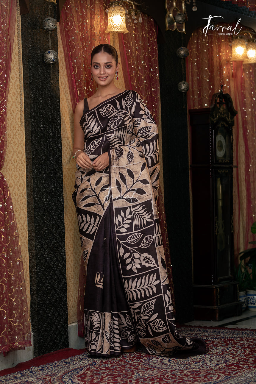 Black & Offwhite Handcrafted Wax Batik Pure Silk Saree