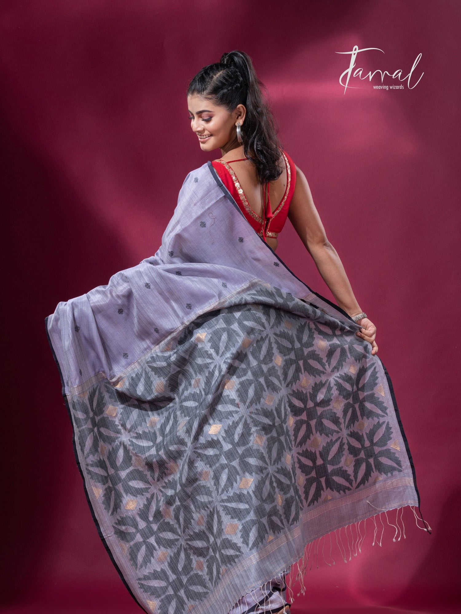 Ash grey with black border pure tusser cotton handwoven jamdani saree - Tamal Boutique