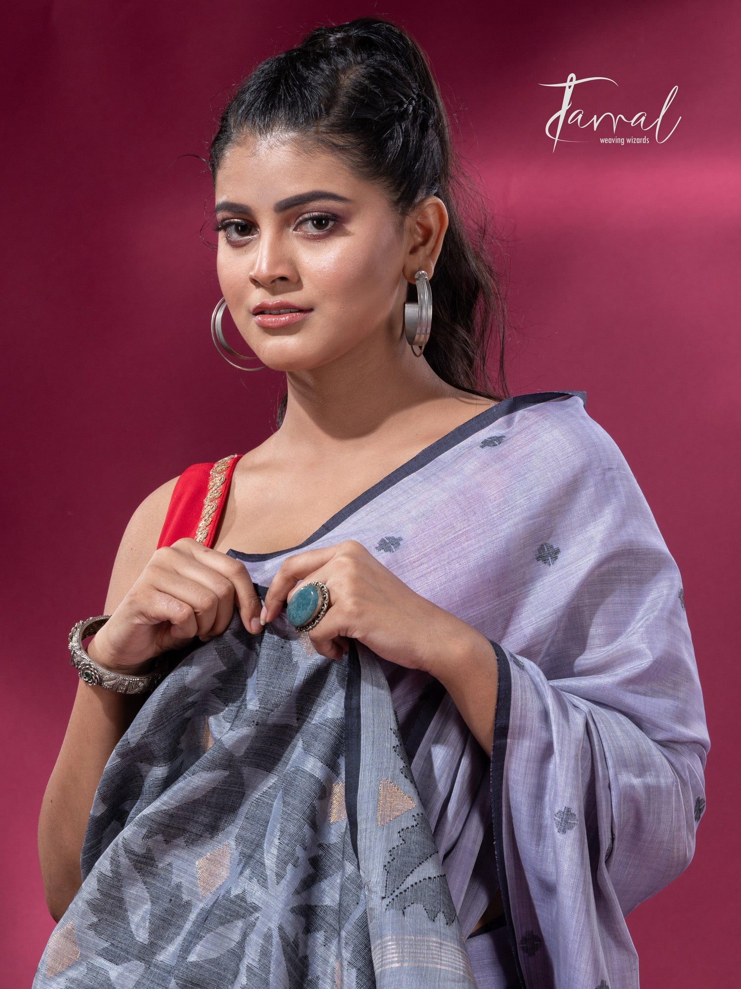 Ash grey with black border pure tusser cotton handwoven jamdani saree - Tamal Boutique