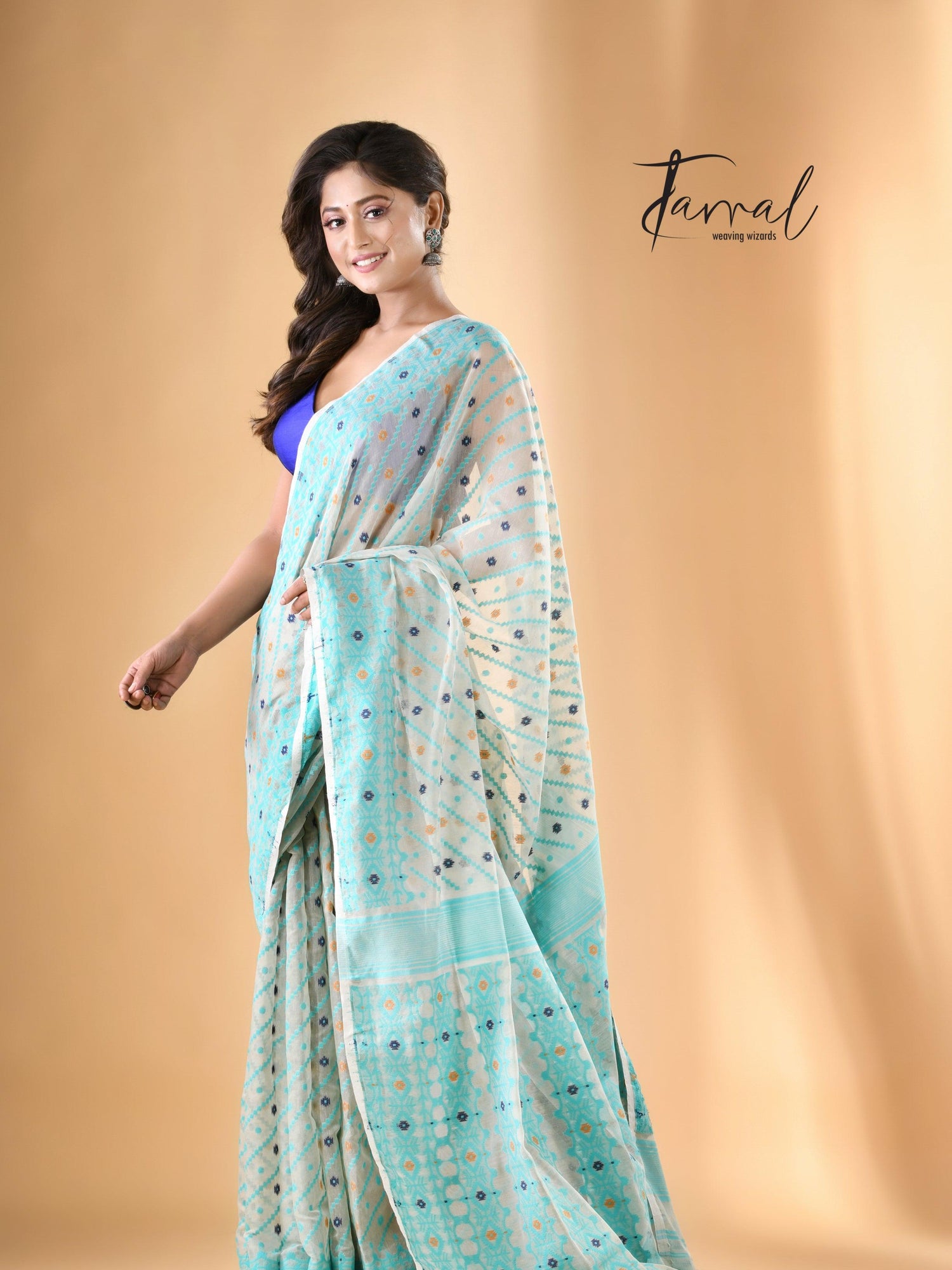 jamdani saree, jamdani, handloom, handwoven, saree, silk, dhakai, weaving, kolkatasaree, tamalboutique