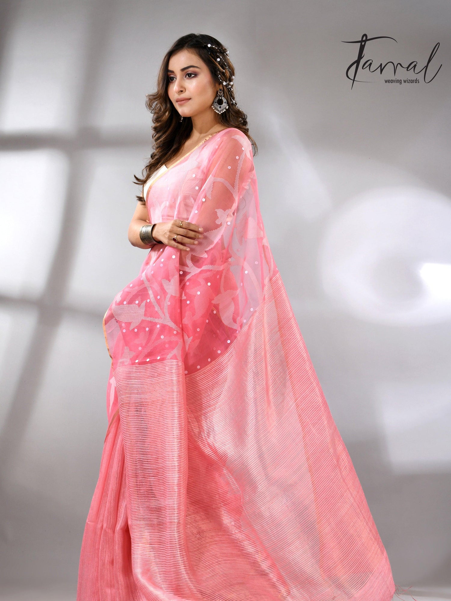 Baby Pink muslin with matka silk handwoven needle work jamdani saree right