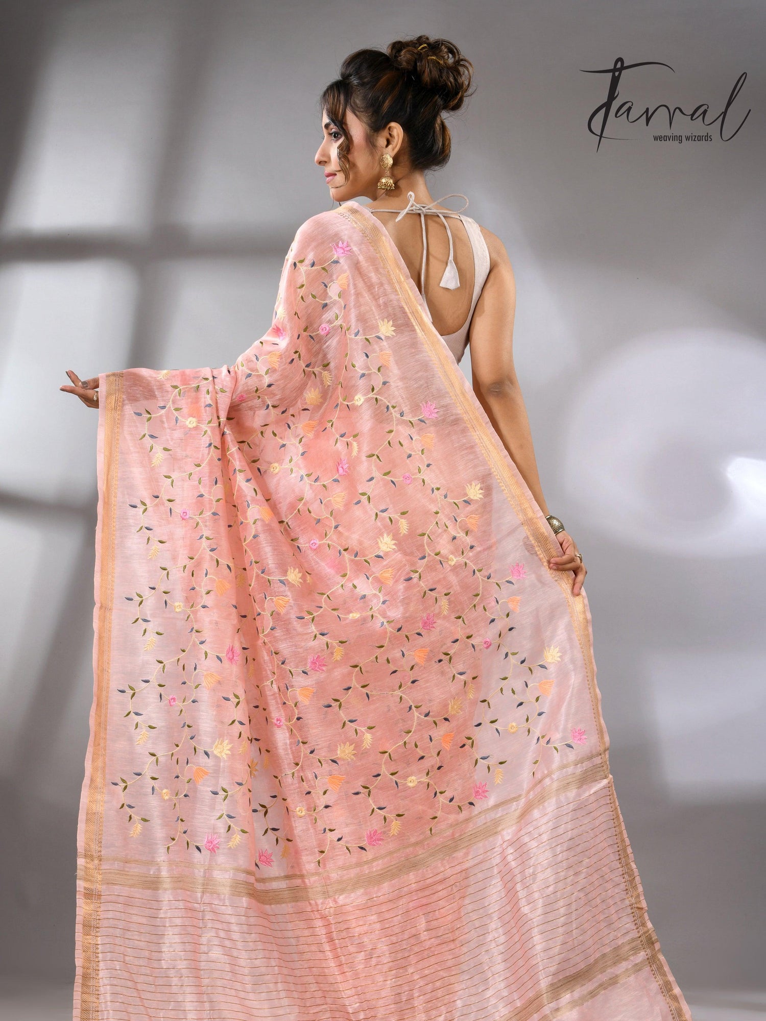 Baby Pink with zari border silk linen embroidered handloom saree back