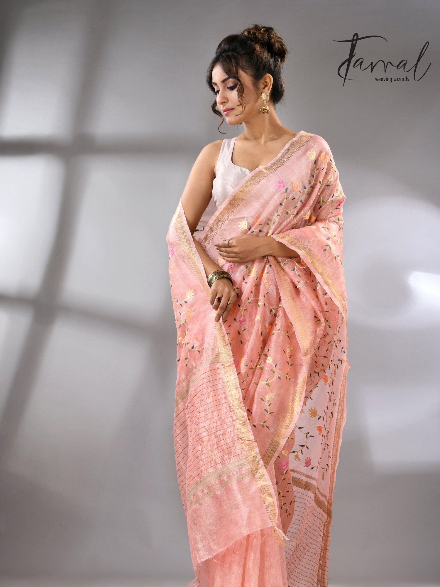 Baby Pink with zari border silk linen embroidered handloom saree full3