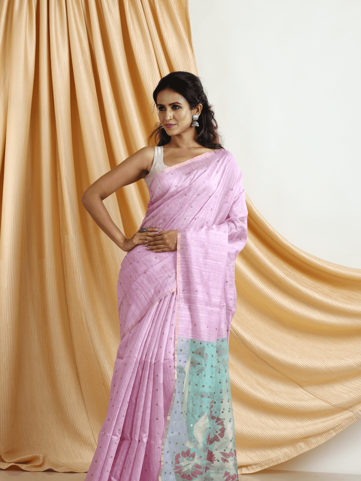 Baby pink matka silk sequins handwoven jamdani saree  front