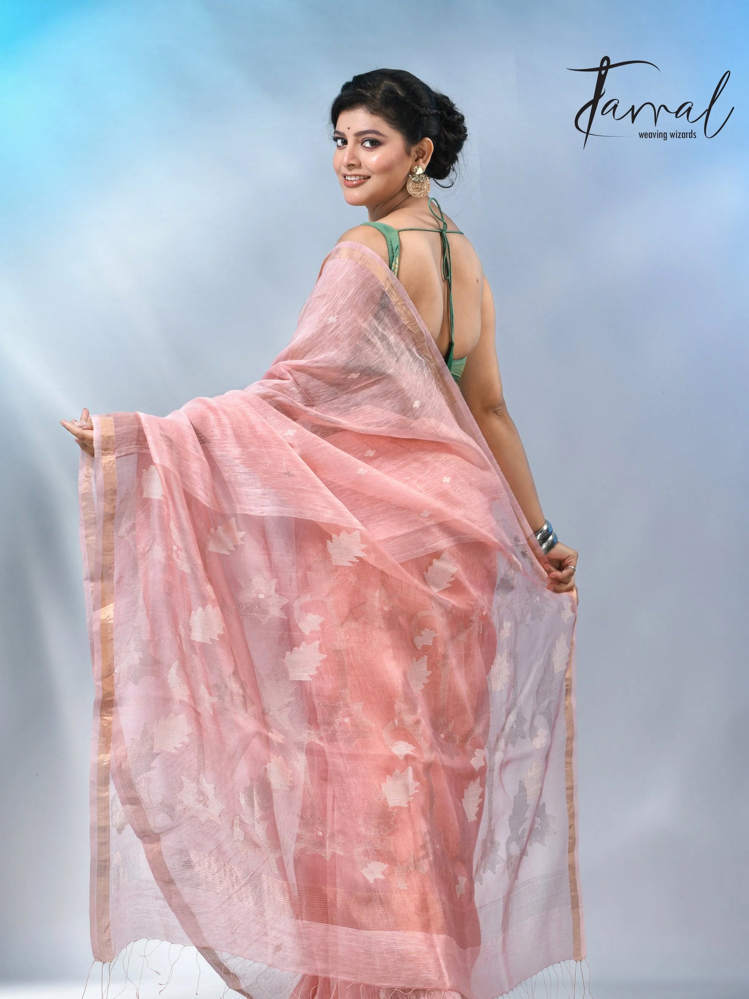 jamdani saree, jamdani, handloom, handwoven, saree, silk, dhakai, weaving, kolkatasaree, tamalboutique