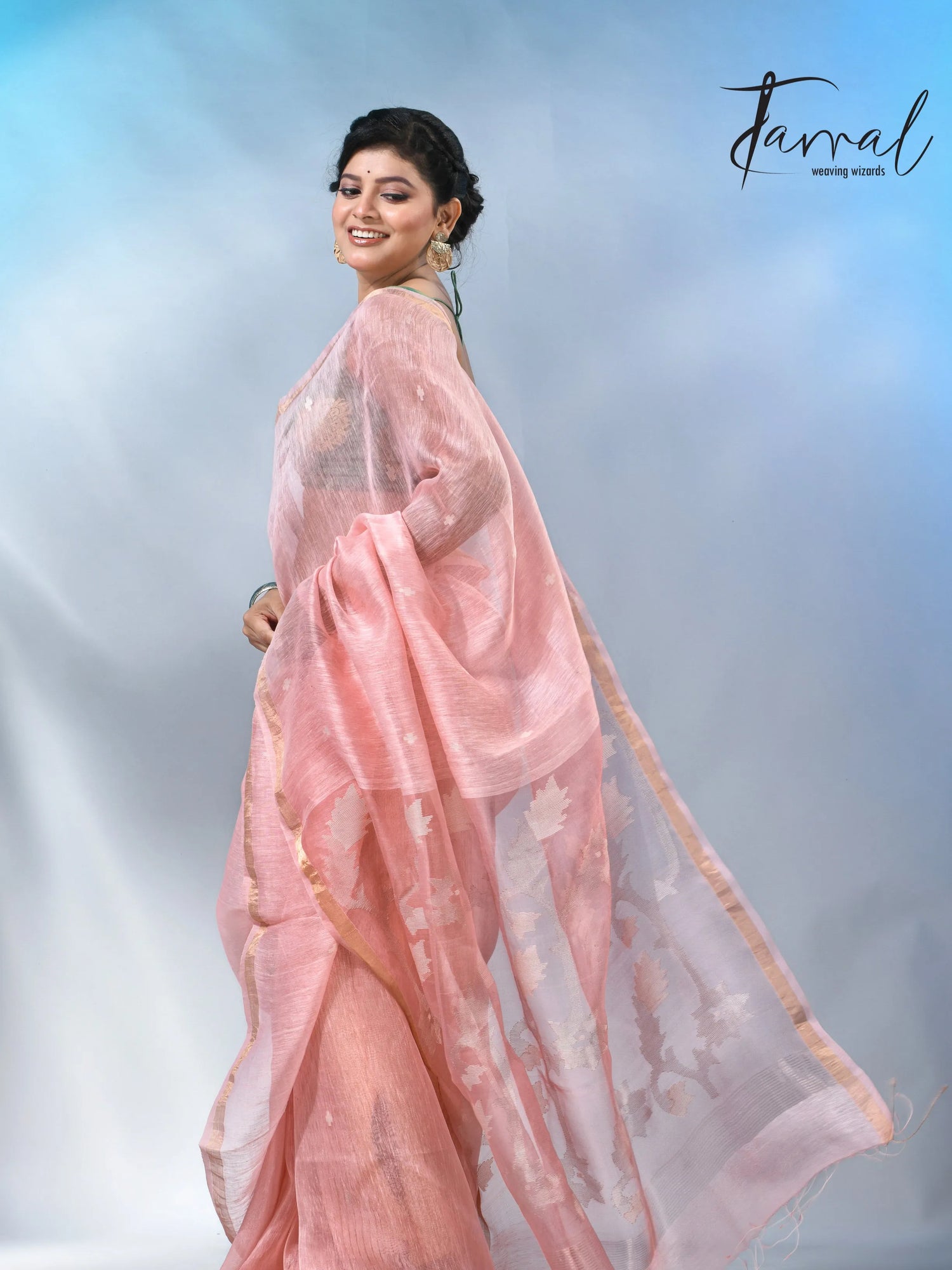 jamdani saree, jamdani, handloom, handwoven, saree, silk, dhakai, weaving, kolkatasaree, tamalboutique