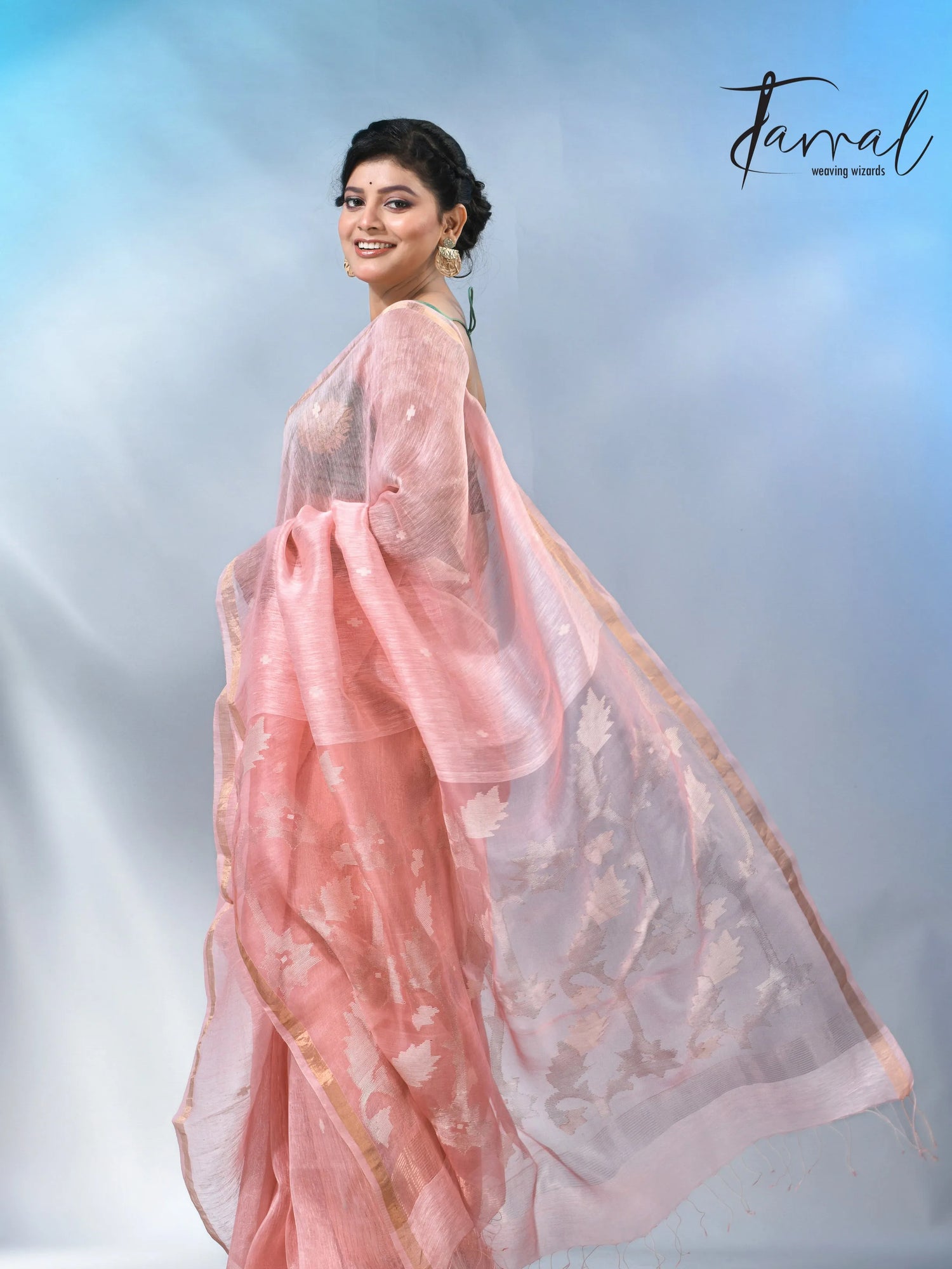 jamdani saree, jamdani, handloom, handwoven, saree, silk, dhakai, weaving, kolkatasaree, tamalboutique