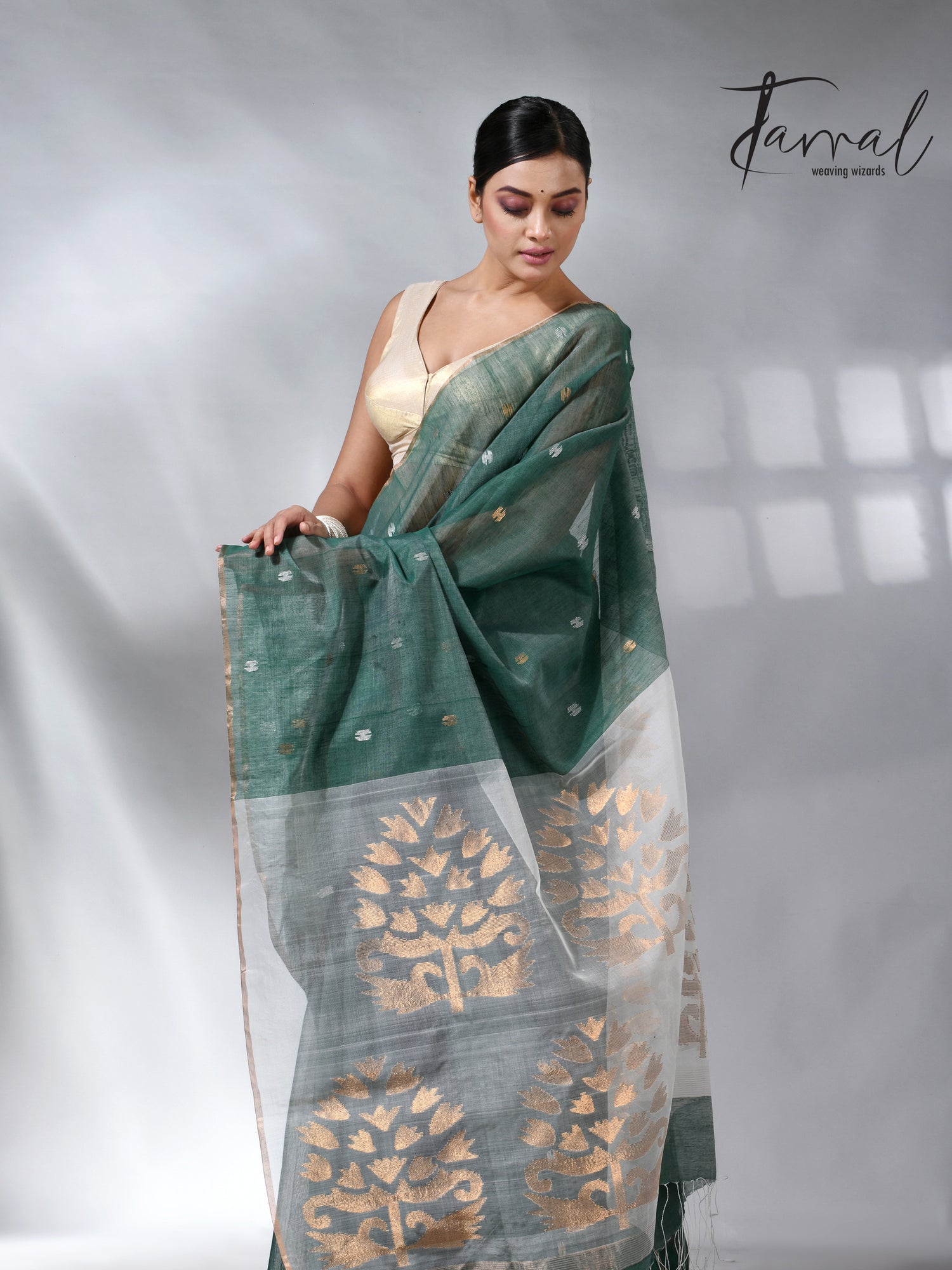 Bamboo green zari border silk cotton handwoven jamdani saree