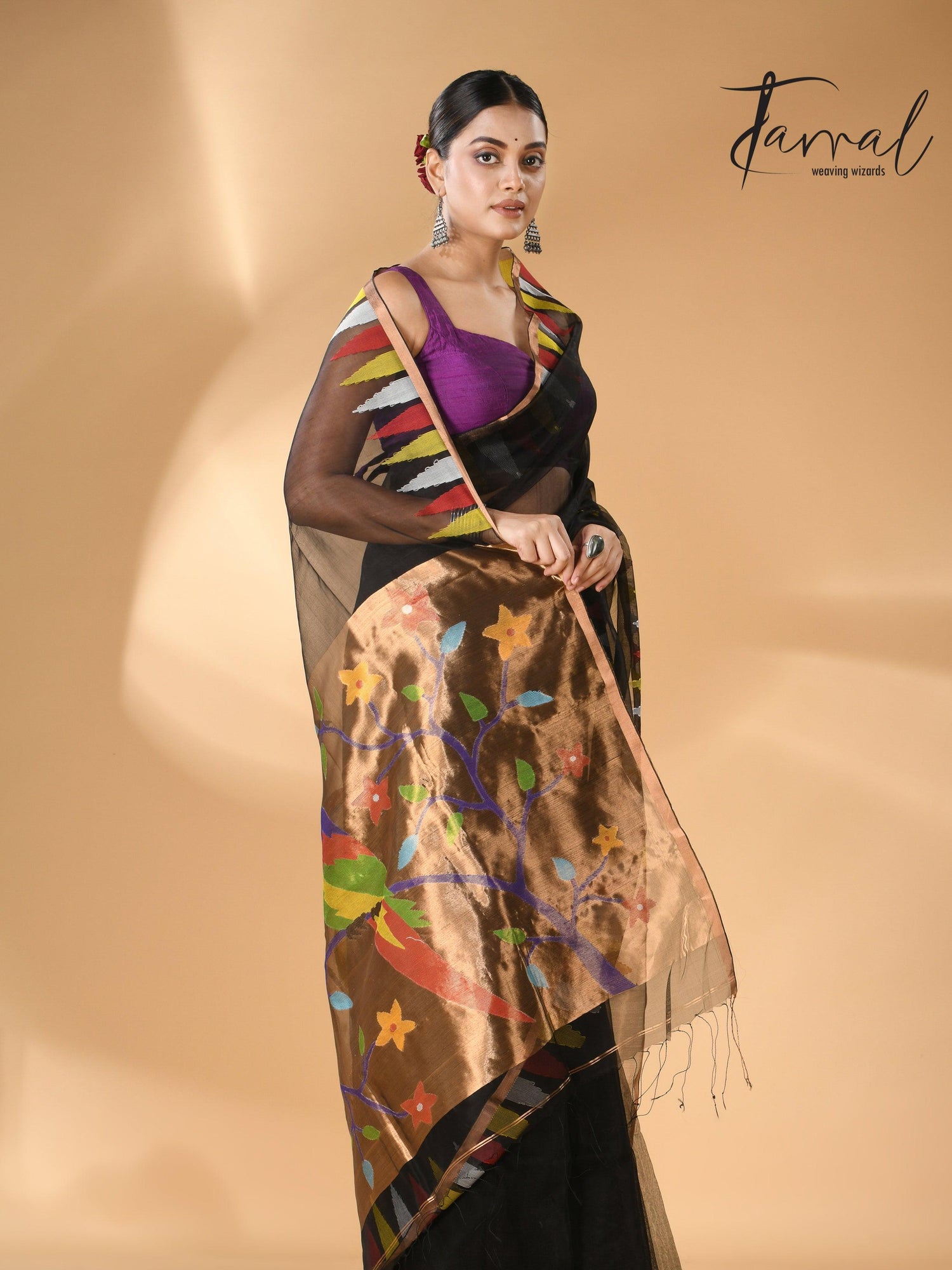 Black Parrot Paithani temple border pure muslin silk handwoven jamdani saree right2