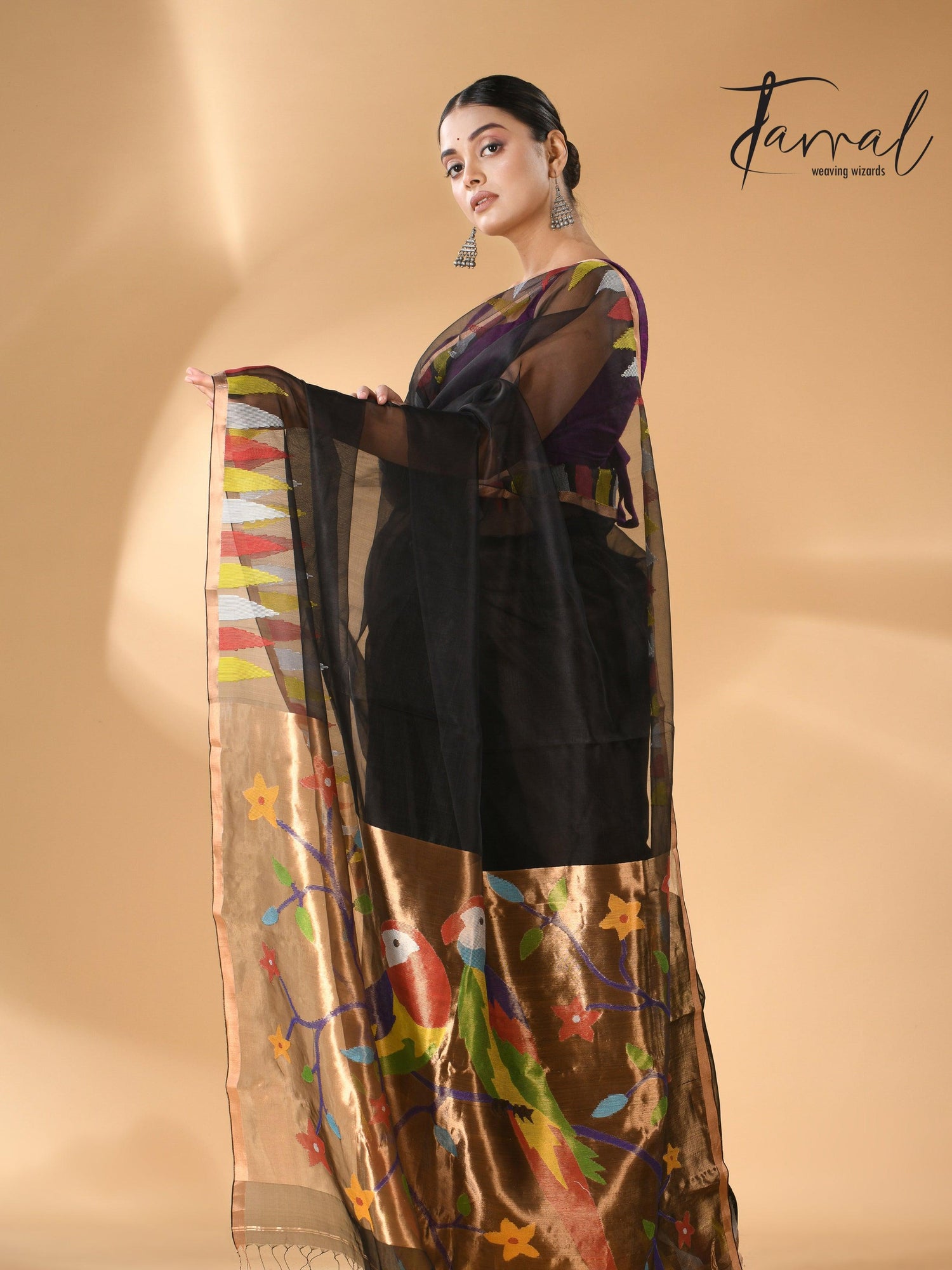 Black Parrot Paithani temple border pure muslin silk handwoven jamdani saree right3