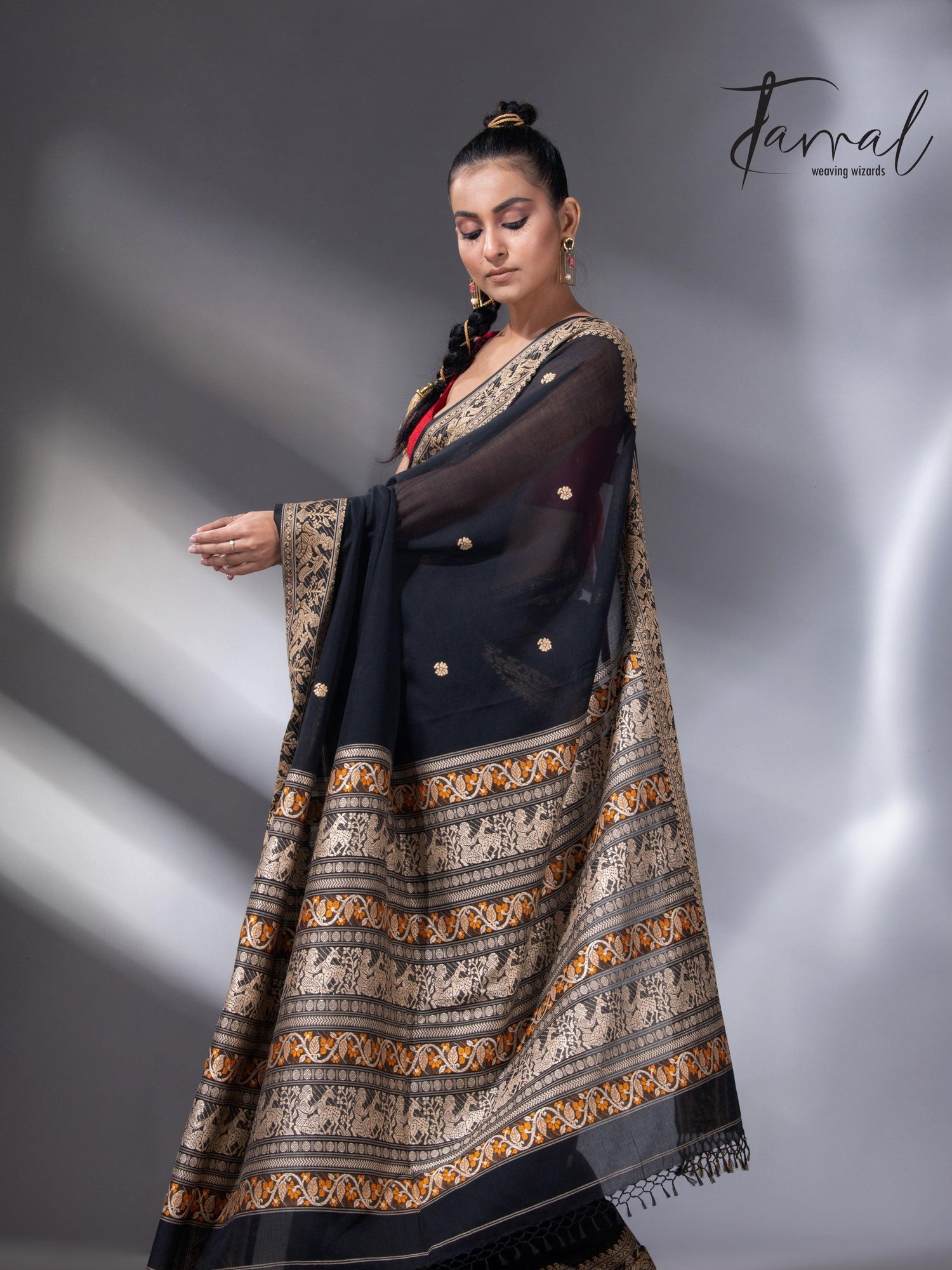 Black colour baluchari design handloom pure cotton saree