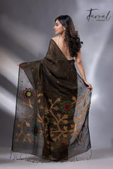 Black colour zari linen handwoven jamdani saree back