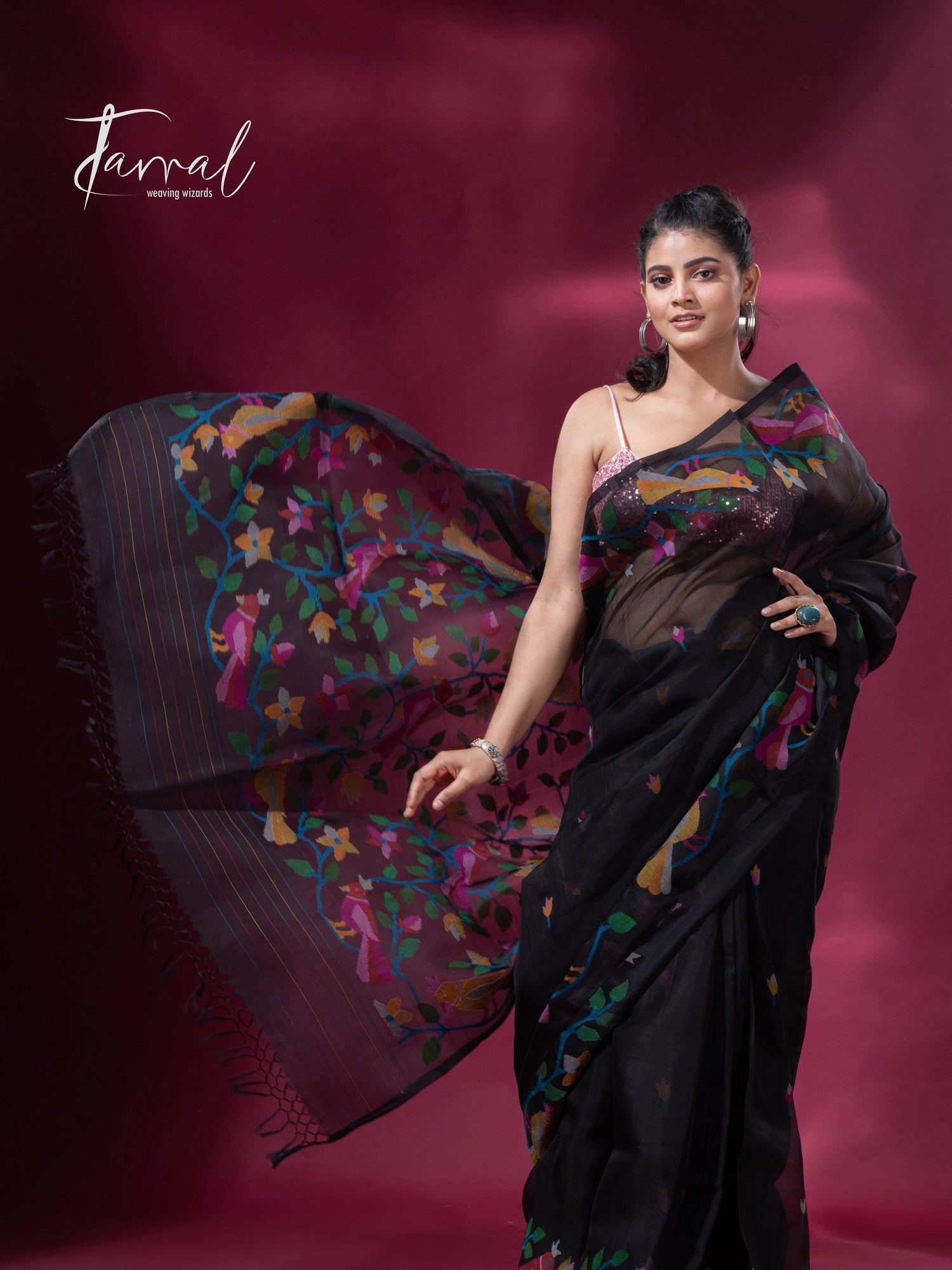 Black  floral motifs floral motifs muslin silk handwoven jamdani saree