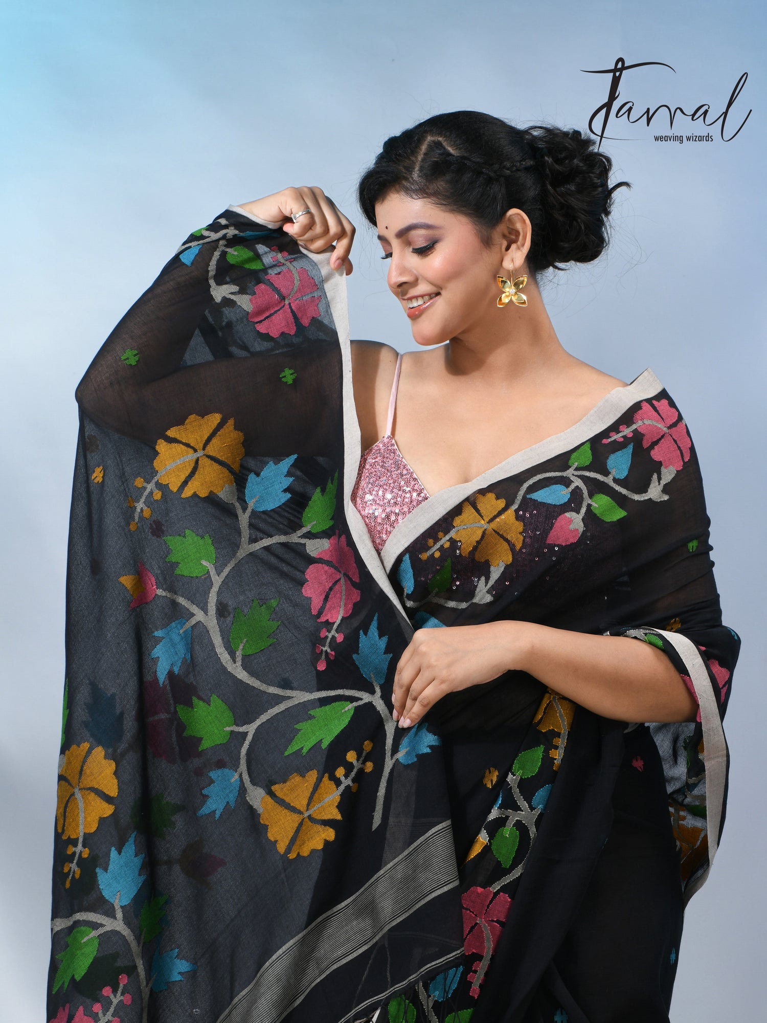 Black pure cotton hibiscus floral handwoven jamdani saree