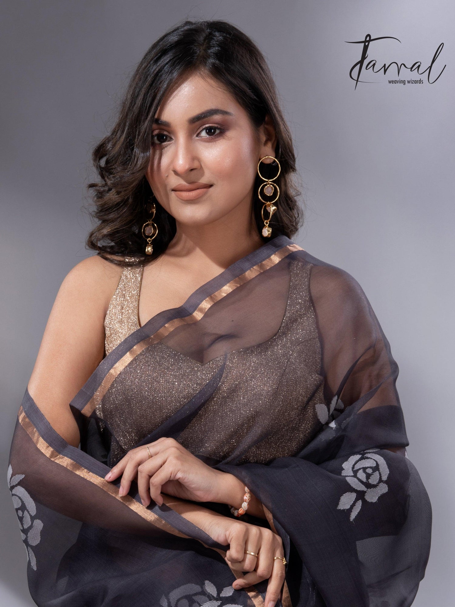 Black self rose motifs handwoven jamdani saree in muslin silk - Tamal Boutique